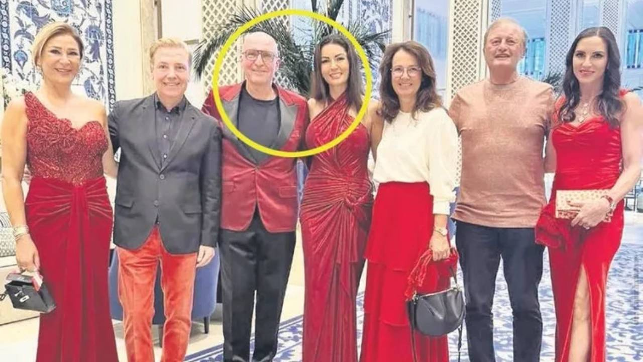 38 milyon lira harcadı Alman sosyetesini boğazda ağırladı: Herkese kırmızı beyaz giydirdi Haber gorseli
